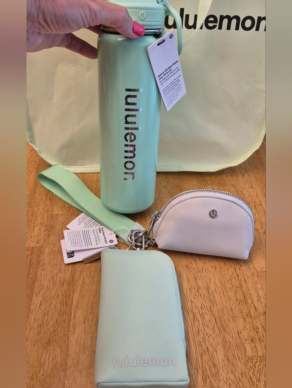 Lululemon SET Citra Lime Green Water Bottle + Dual Pouch Wristlet + Gift Bag